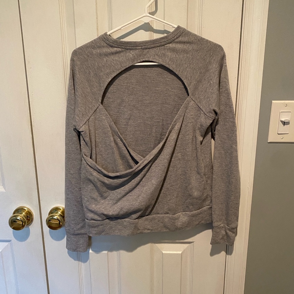 Fabletics Women’s Gray Open-Back Sweater